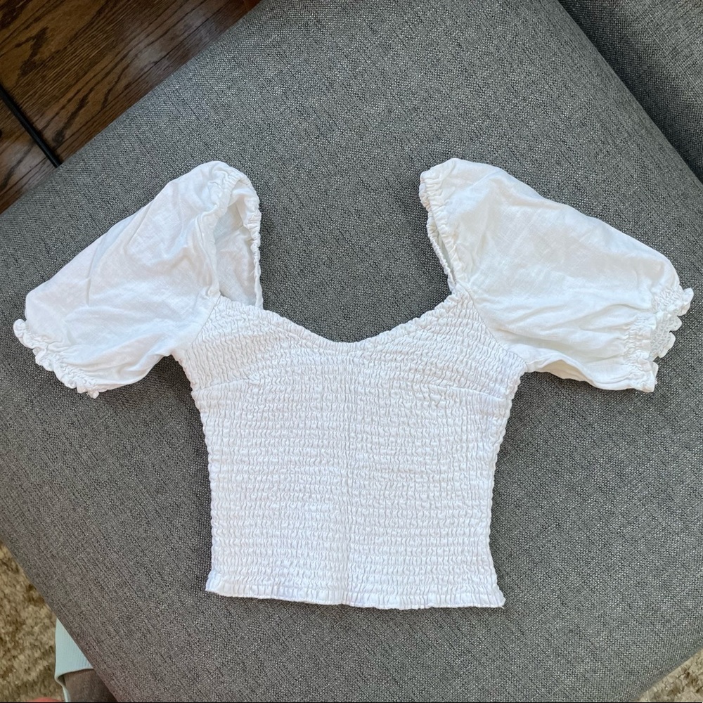 Abercrombie Smocked Puff Sleeve Linen Top
